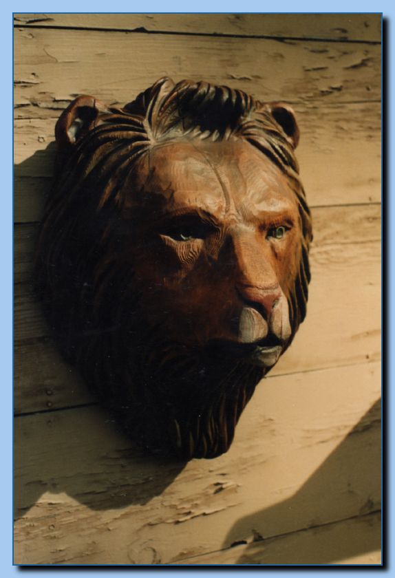 1-23a lion